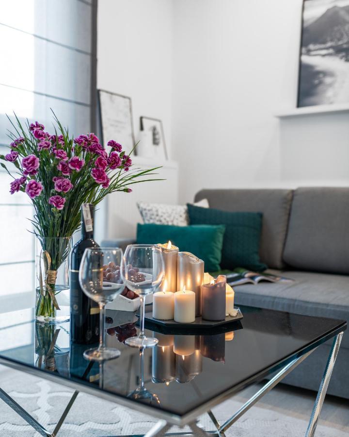 Plac Bankowy Serviced Apartments Warszawa Zewnętrze zdjęcie
